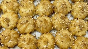 MAG1216 LIONESAS CREMA 1.7KG.