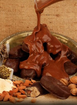 CAM2579 POLVORON BAÑADO CHOCO NEGRO ALMENDRA ARTESANIAS CAMACHO  4KG